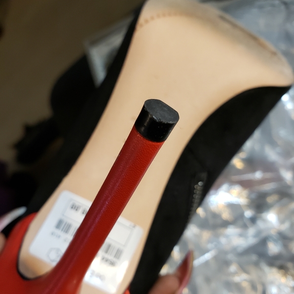 Black and Red Bootie - Picture 9 of 16